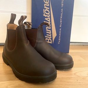 Brand New size 8 original Blundstones